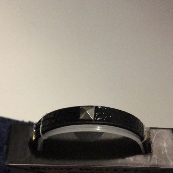 Nuckees BodyWallet | Black | For iPhone X - Picture 6 of 7